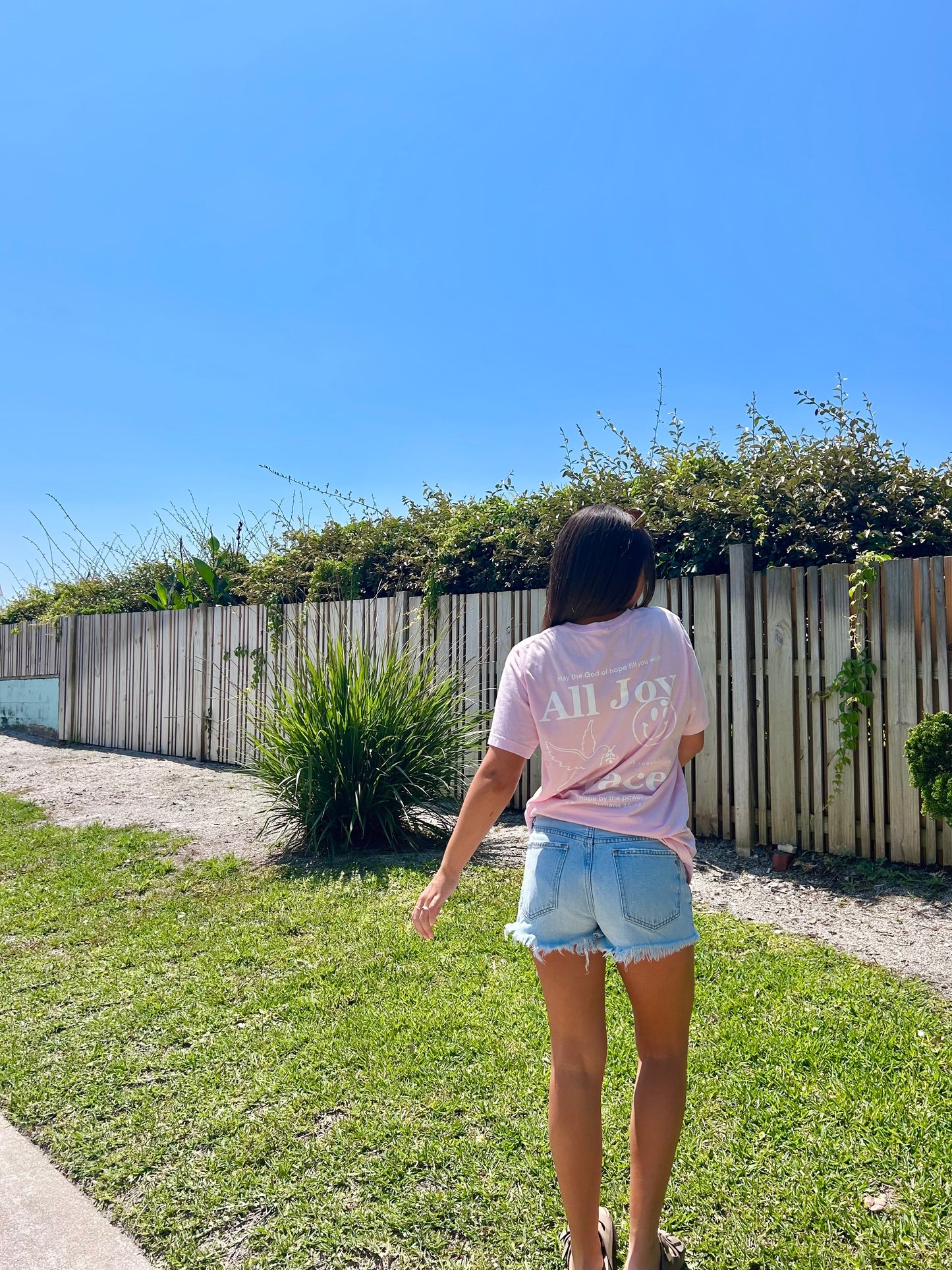 ALL JOY + PEACE TEE