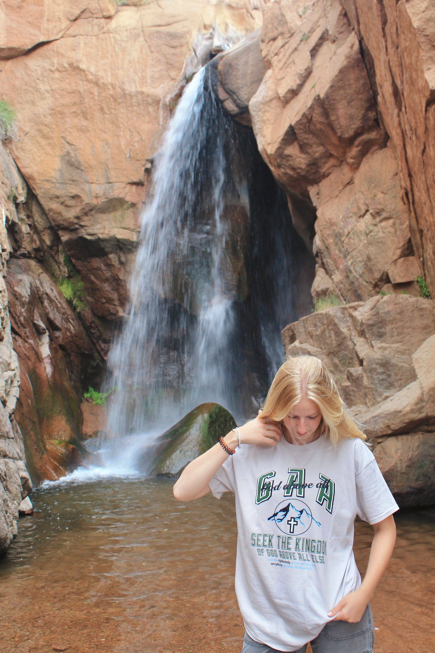 SEEK THE KINGDOM TEE