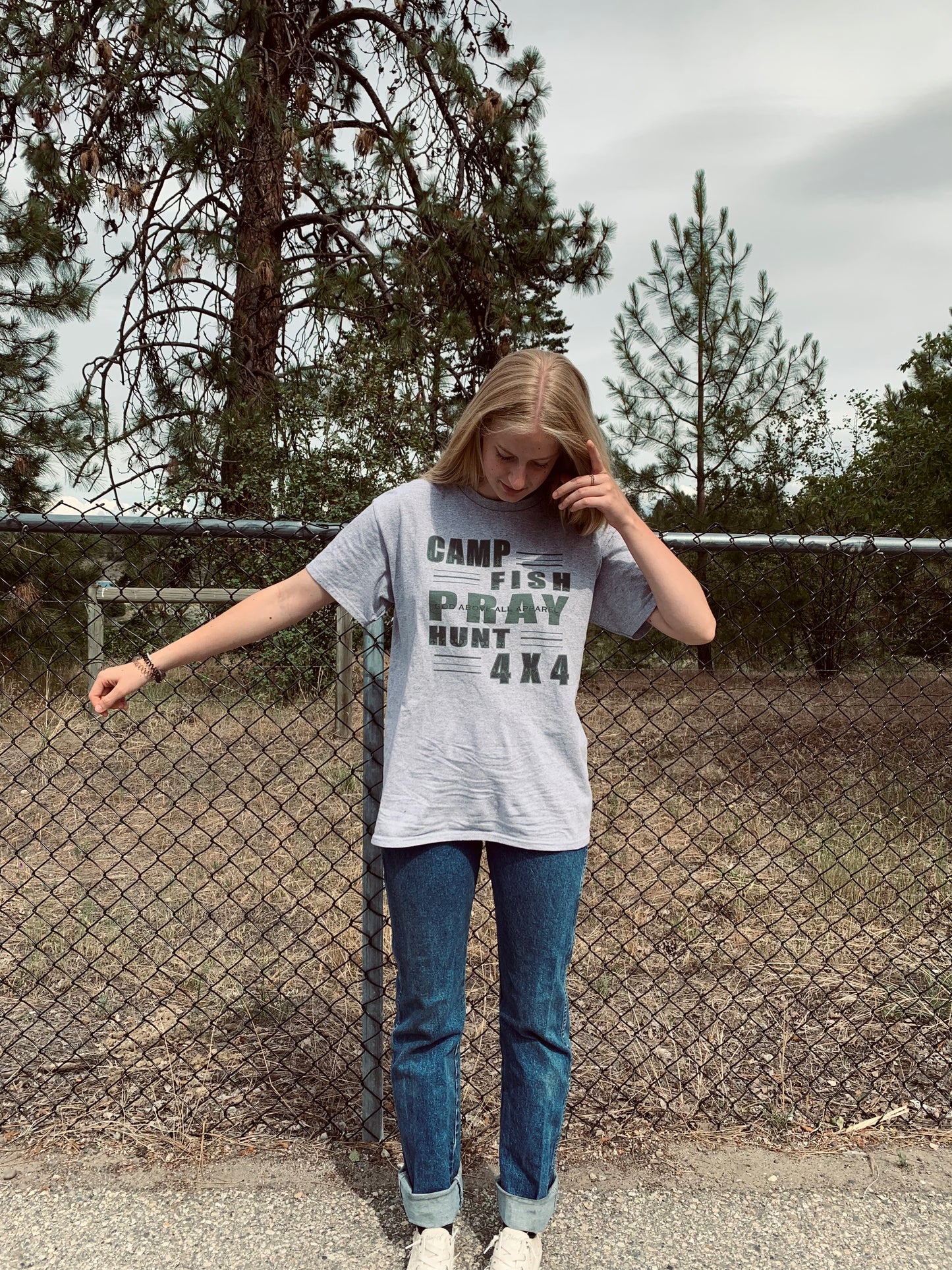 CAMP FISH PRAY HUNT 4X4 TEE