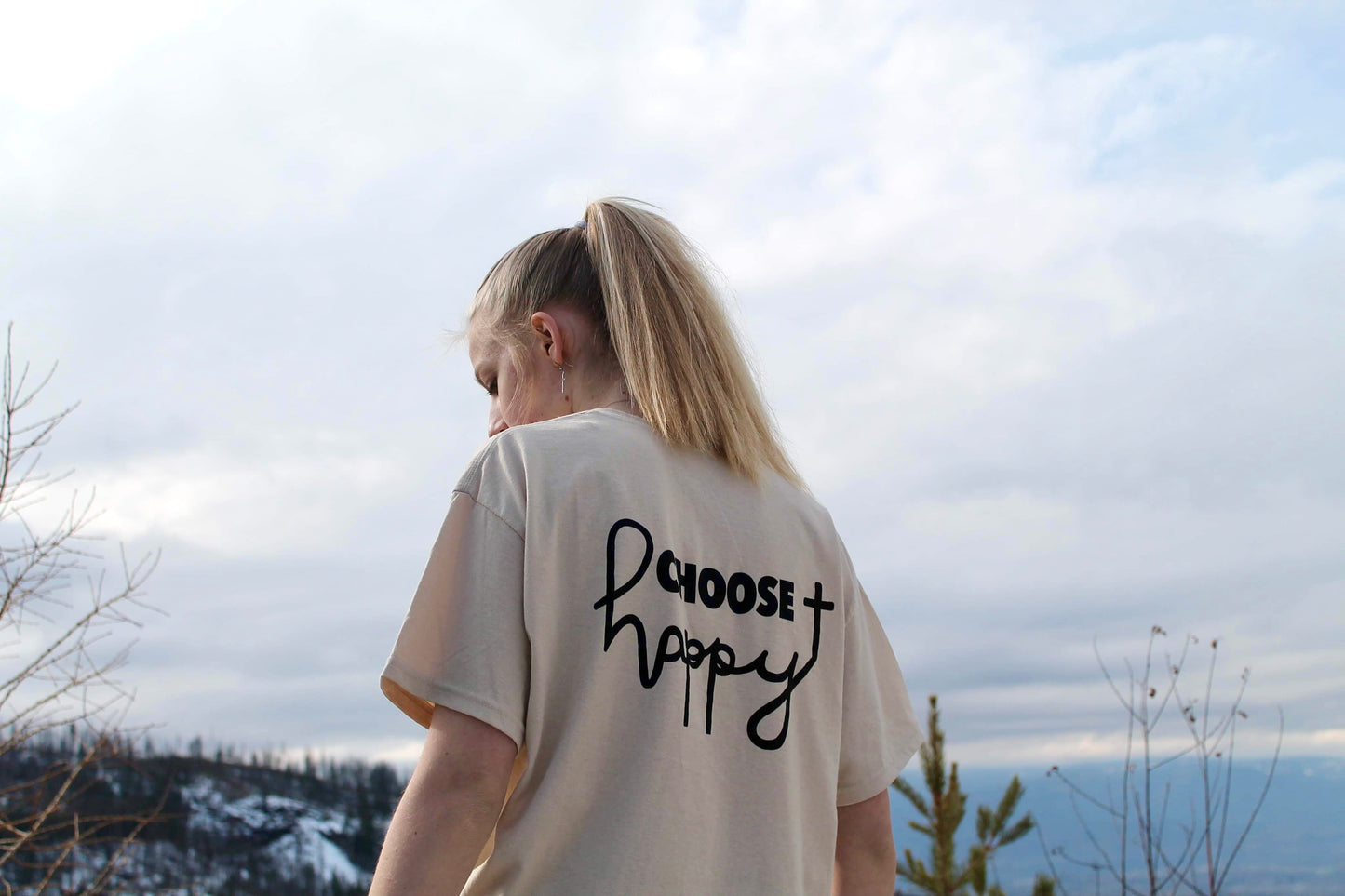 CHOOSE HAPPY TEE